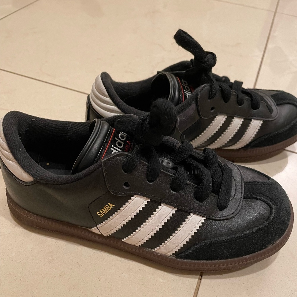 Adidas Samba Classic Junior Indoor Soccer Shoes - Black